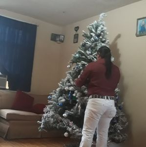 Meet your Posher, Isaac